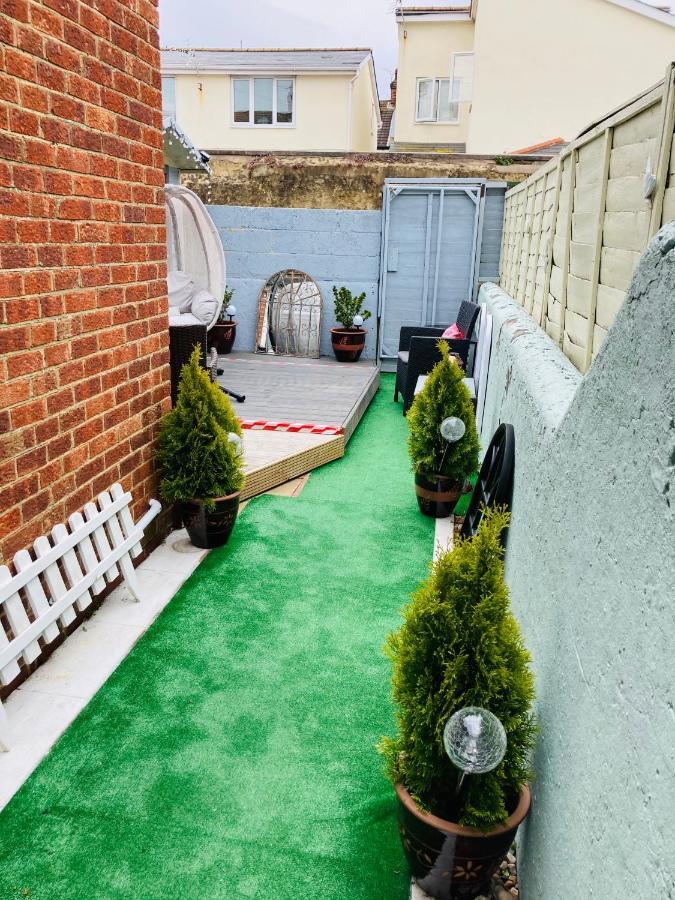 Beautiful Victorian Terraced House Villa Eastbourne Exteriör bild